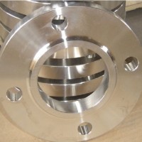 Flat welding flange with neck